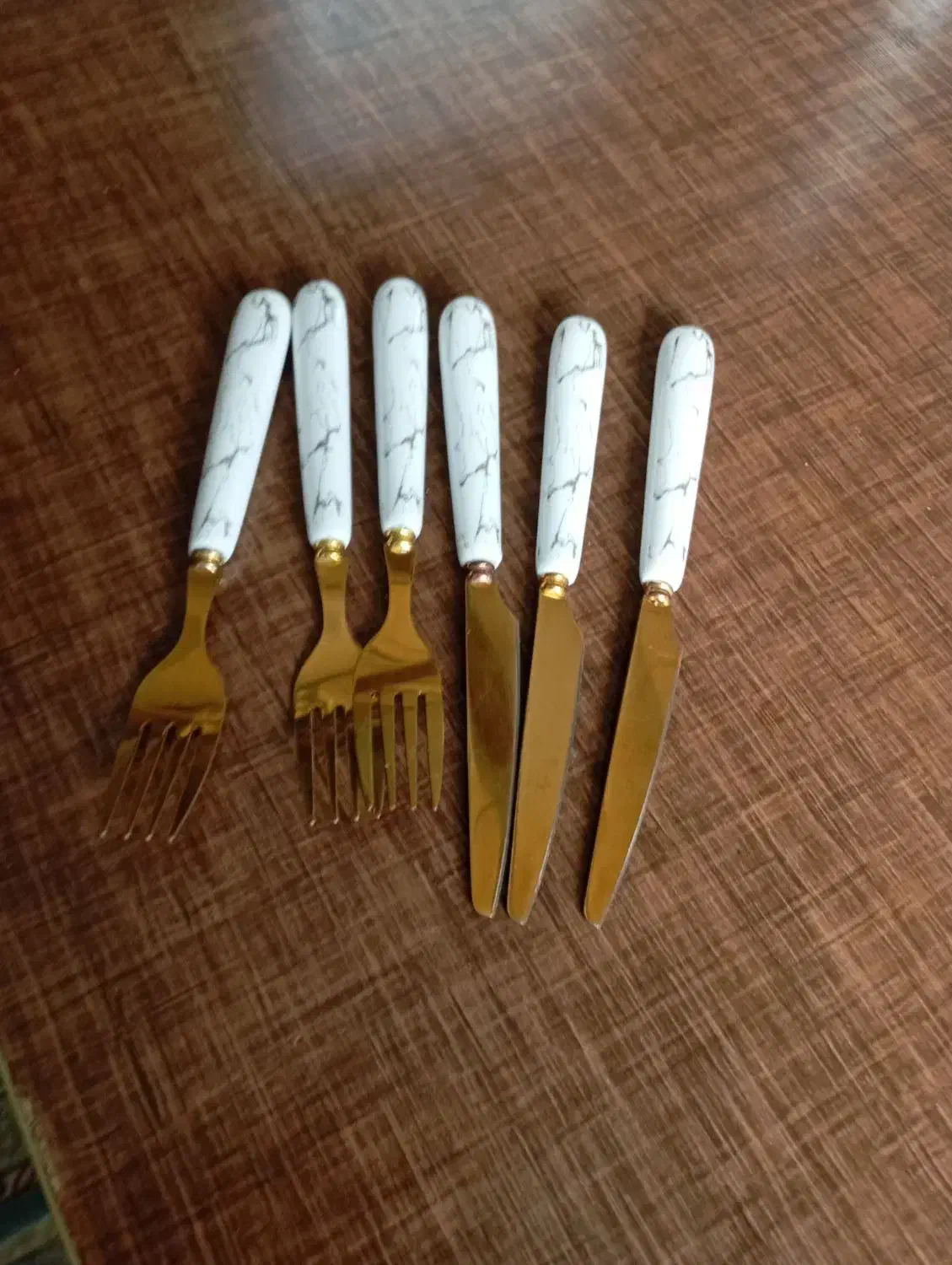 سرویس ۲۴ تا چاقو و چنگال سرامیکی نو|ظروف سرو و پذیرایی|دورود, |دیوار