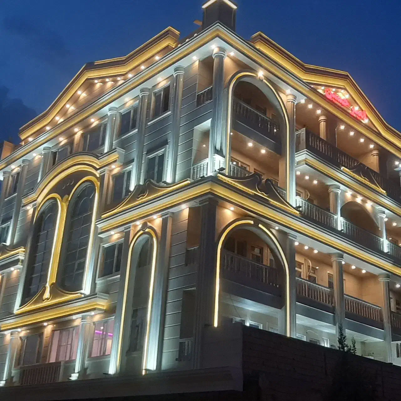 برقکار برق کار برقکاری خردی کاری ساختمان|خدمات پیشه و مهارت|اسلامشهر, شهرک قائمیه|دیوار