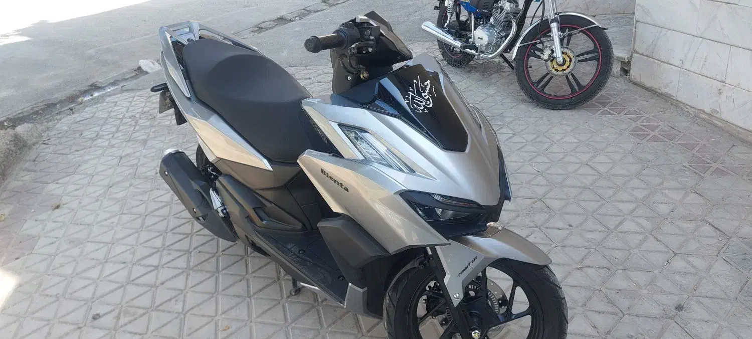 فروش یک دستگاه موتوربلنتامدل۱۴۰۲|موتورسیکلت|لنجان, |دیوار