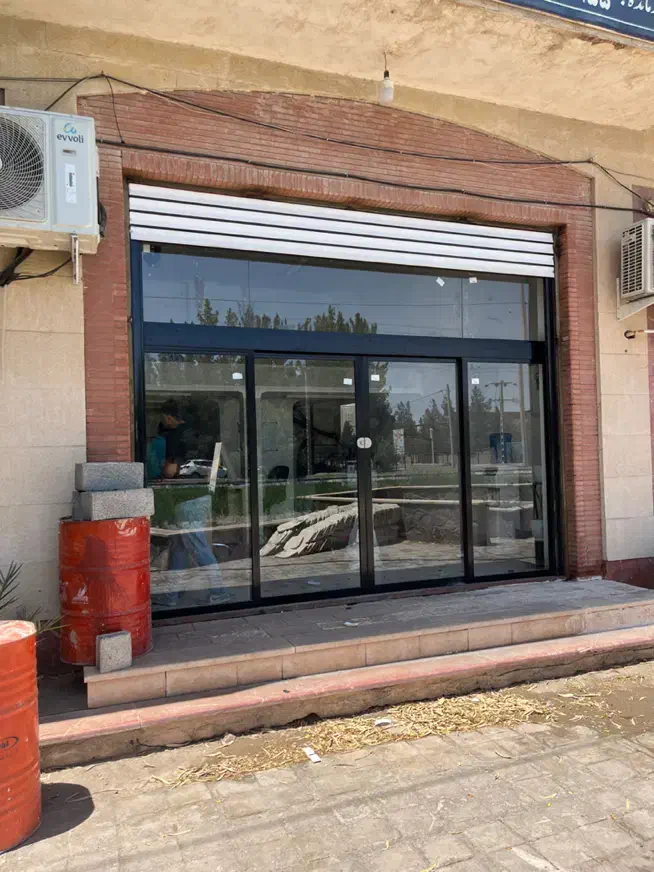 درب اتوماتیک شیشه سکوریت نصب و خدمات|خدمات پیشه و مهارت|سیرجان, |دیوار