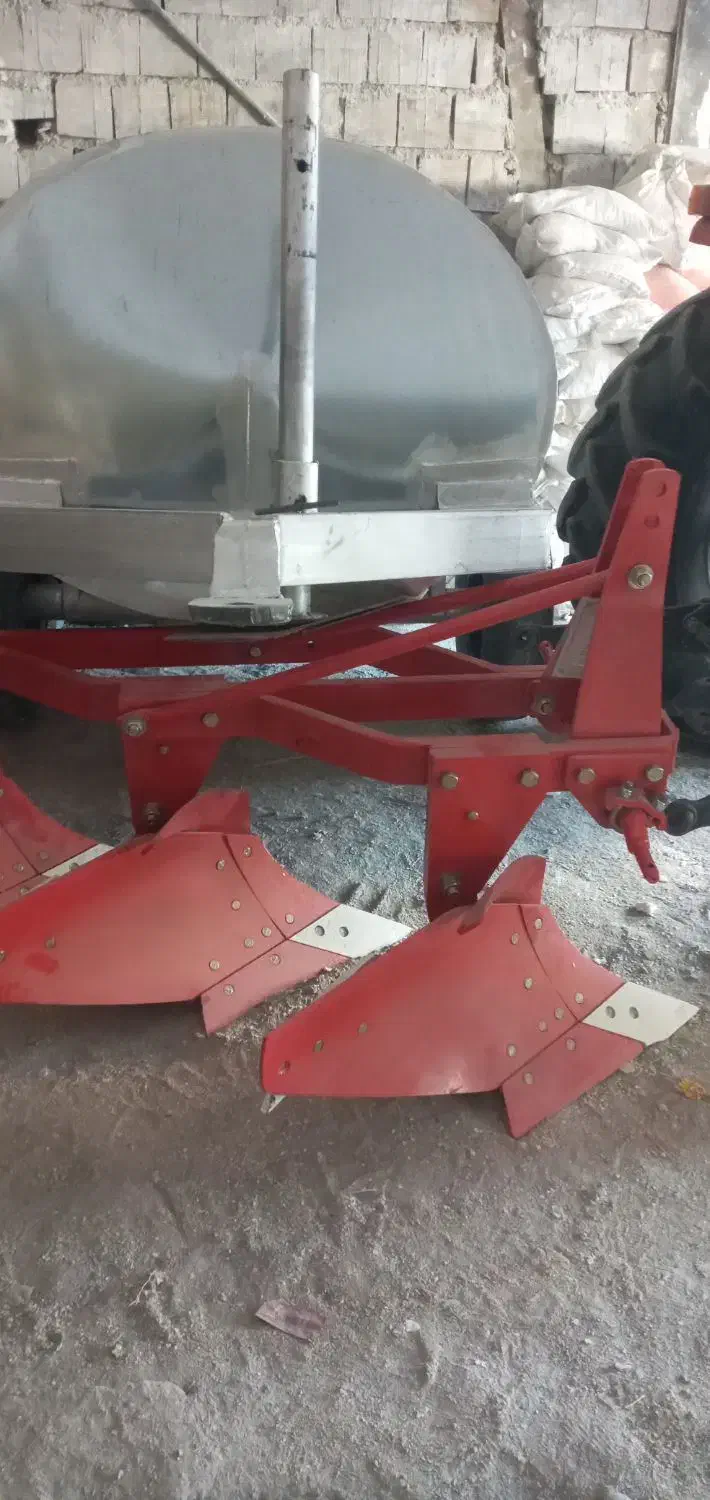 تانکرآب تراکتوربرای آبیاری|ماشینآلات صنعتی|کوهدشت, |دیوار