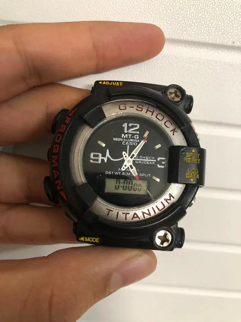 ساعت جی شاک تیتانیوم اصل|ساعت|ارومیه, |دیوار