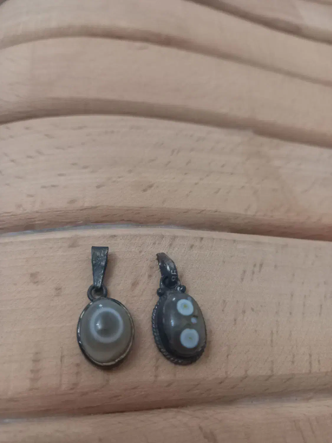 بابا قوری بکر|جواهرات|قزوین, |دیوار