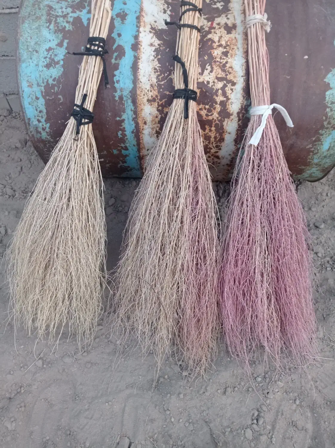 جاروی خوب قیمت هرعدد100تومان|لوازم نظافت|ملکان, |دیوار