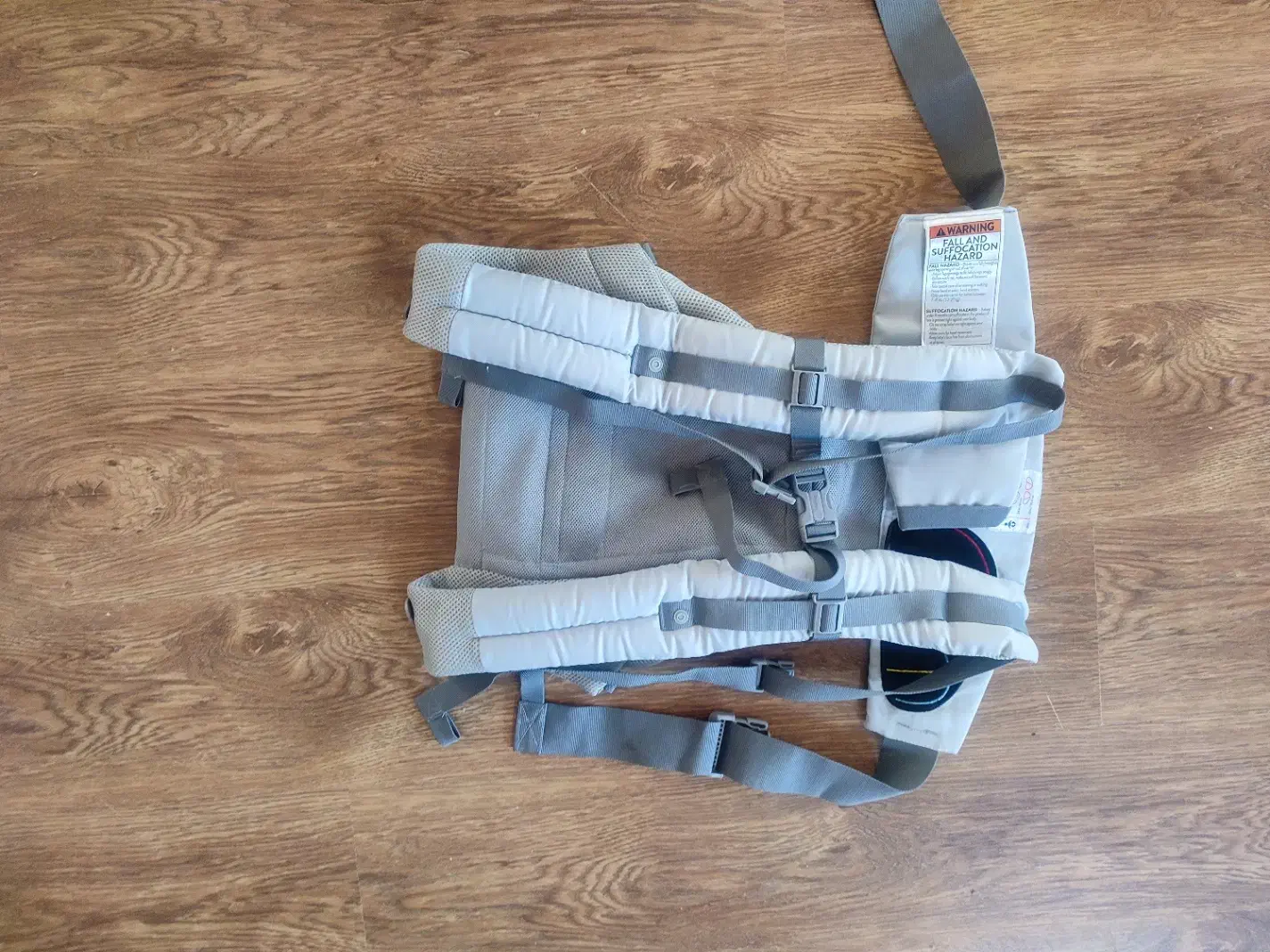 آغوشی نوزاد|اسباب و اثاث بچه|لاهیجان, بازکیاگوراب|دیوار