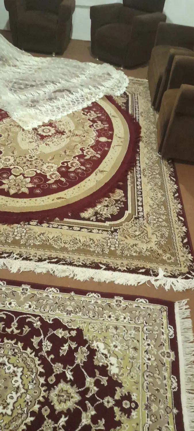 فوری فرش شش متری و قالیچه همه باهم ۳تومن|فرش|رشت, سعدی (تختی)|دیوار