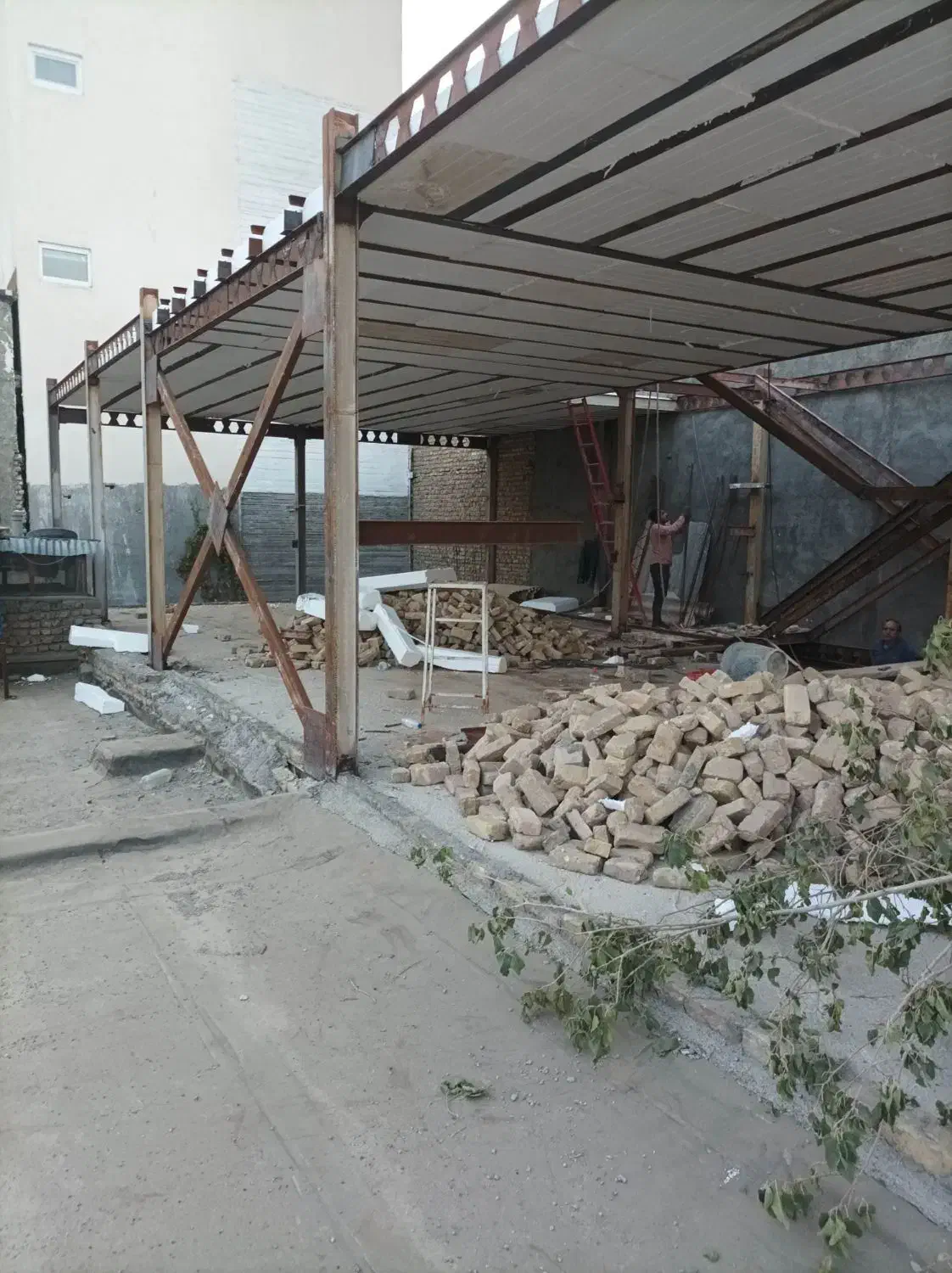 جوشکاری و برشکاری اکیپ کامل پیمانکاری|خدمات پیشه و مهارت|مشهد, کوی المهدی|دیوار