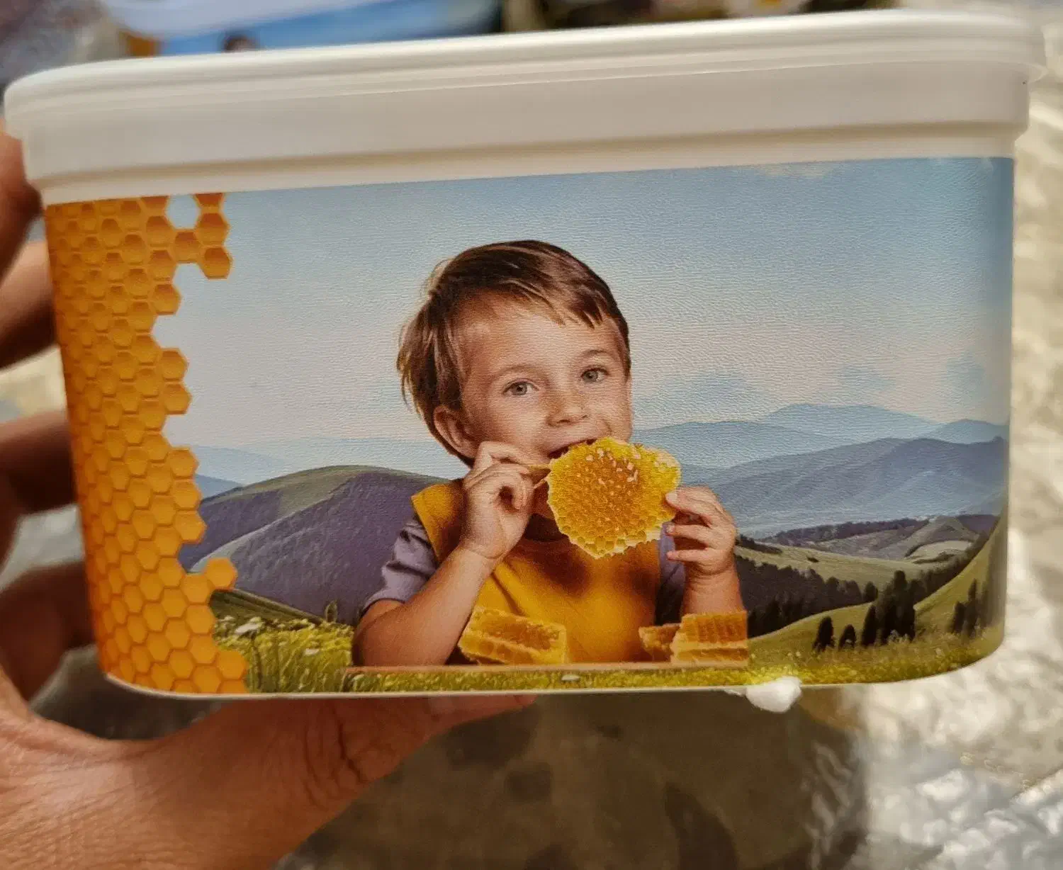 تولید ظرف عسل|ظروف نگهدارنده، پلاستیکی، یک‌بارمصرف|اردبیل, |دیوار