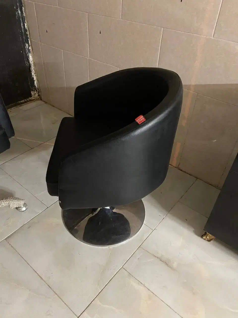 وسایل ارایشگاهی|آرایشگاه و سالن‌های زیبایی|تربت جام, شهید غلام زاده|دیوار