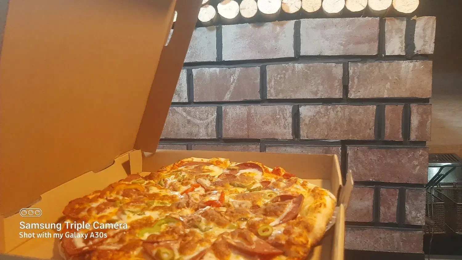 پیتزا ، پاستا، سوخاری ، ساندویچ ، برگر|خدمات پذیرایی، مراسم|گرگان, |دیوار