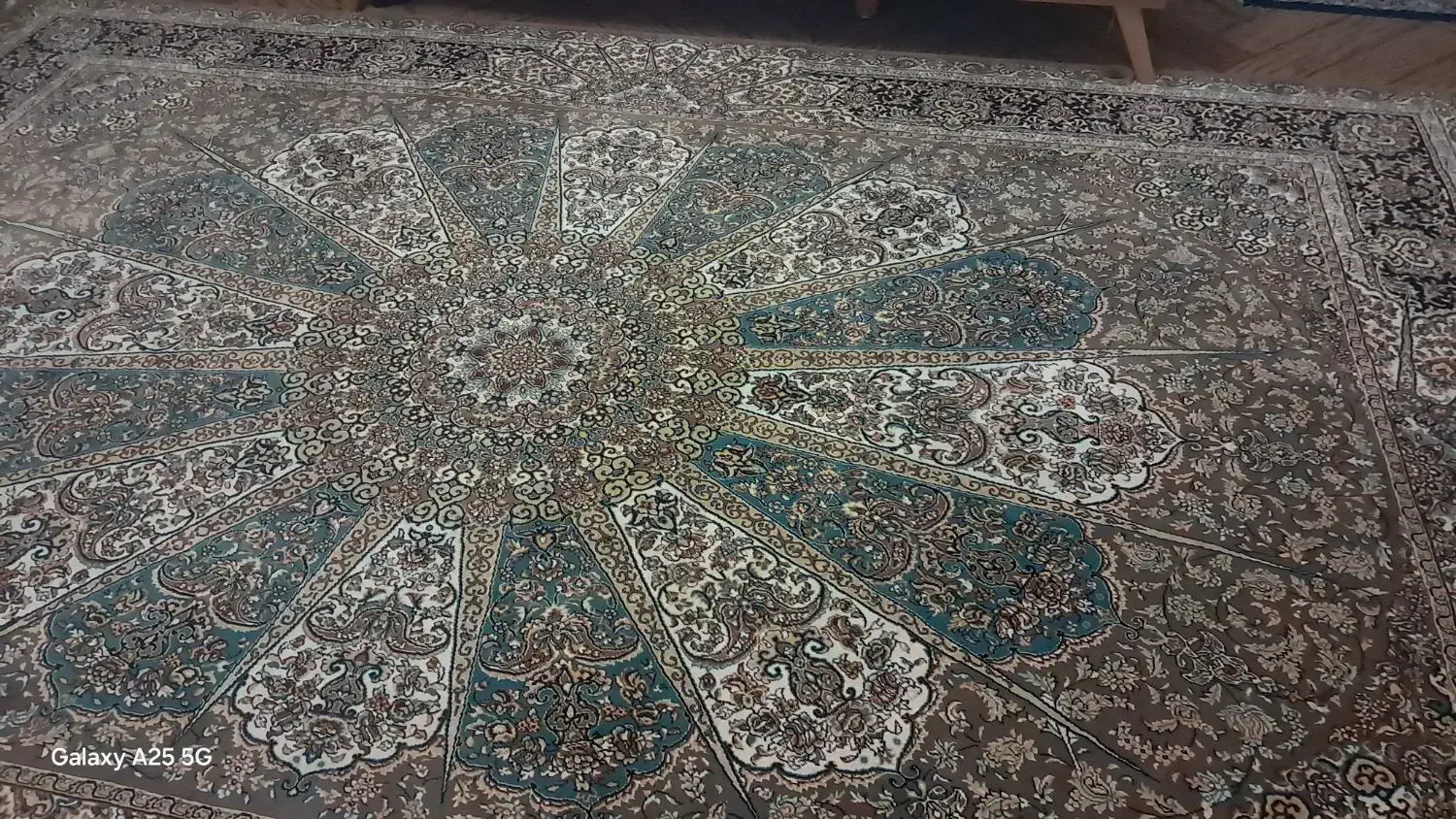 دو عدد فرش ۹ متری در حد نو سالم|فرش|بهارستان, |دیوار