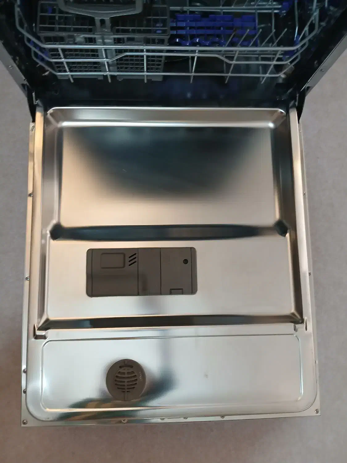 ماشین ظرفشویی LG ساخت کره|ماشین ظرفشویی|شیراز, رکنآباد|دیوار