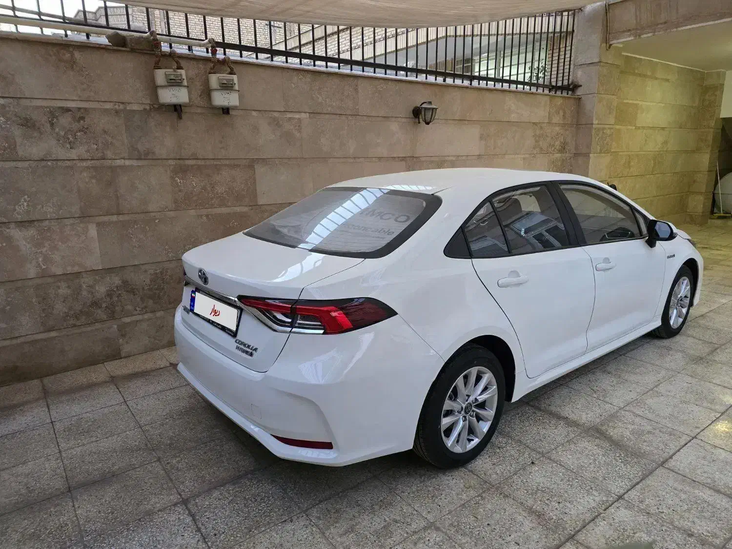 تویوتا کرولا هیبرید۲۰۲۴ الیت|خودرو سواری و وانت|شاهینشهر, فردوسی|دیوار