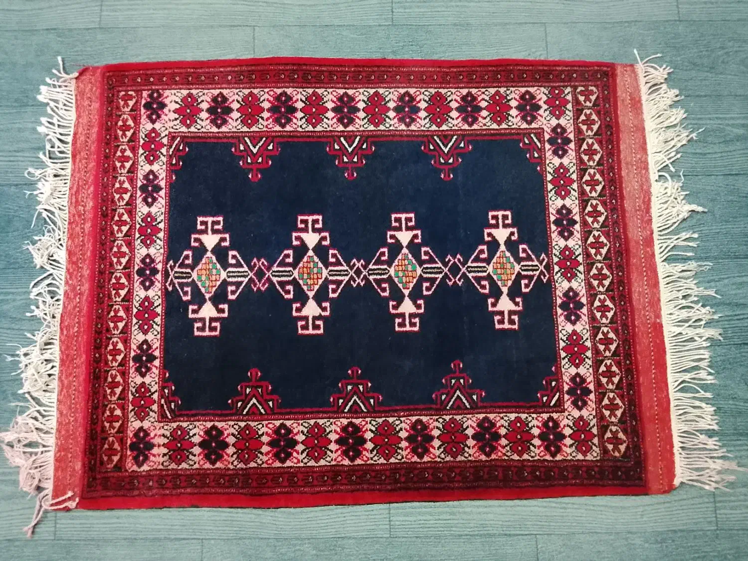 قالیچه دستباف نو وکارکرده|فرش|گنبد کاووس, |دیوار