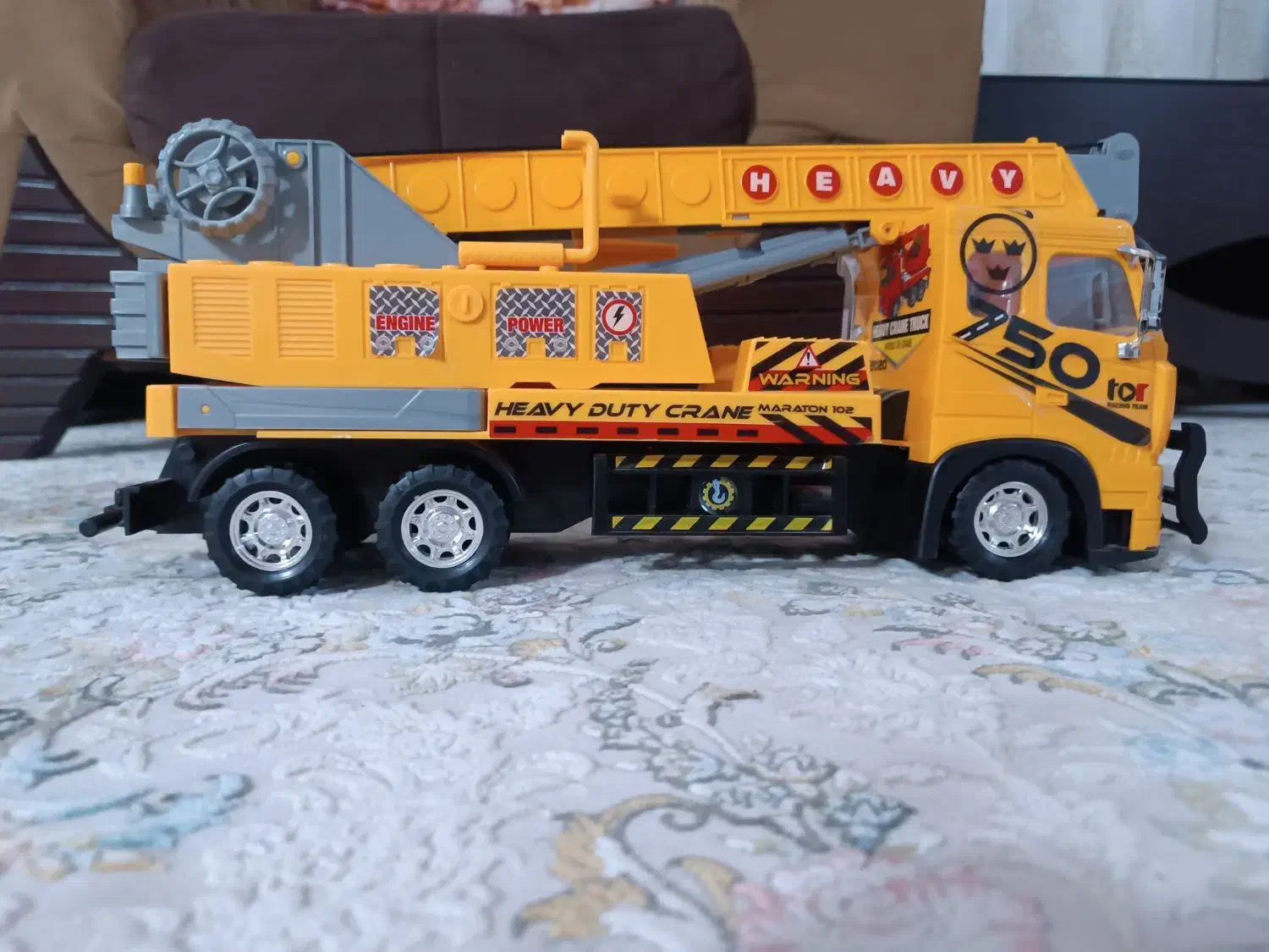 جرثقیل|اسباب‌‌بازی|خمین, |دیوار