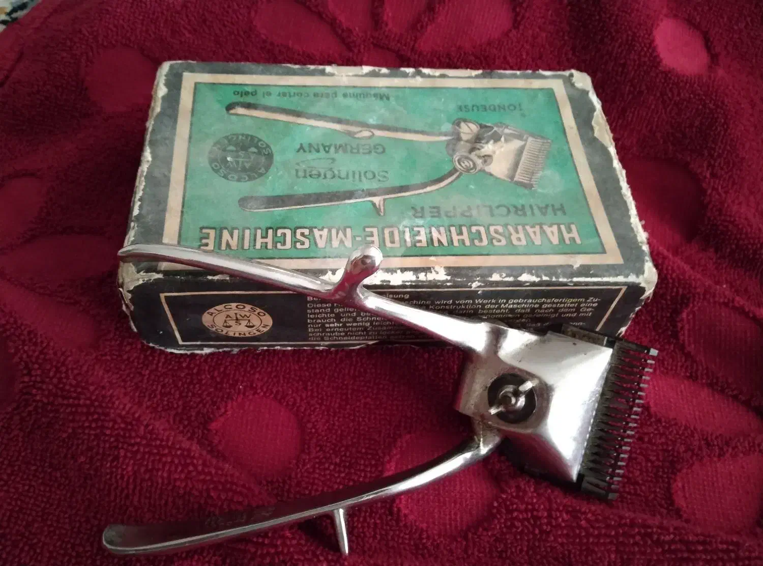 ماشین اصلاح آلمانی دستی|کلکسیون اشیاء عتیقه|شیراز, قدوسی شرقی|دیوار