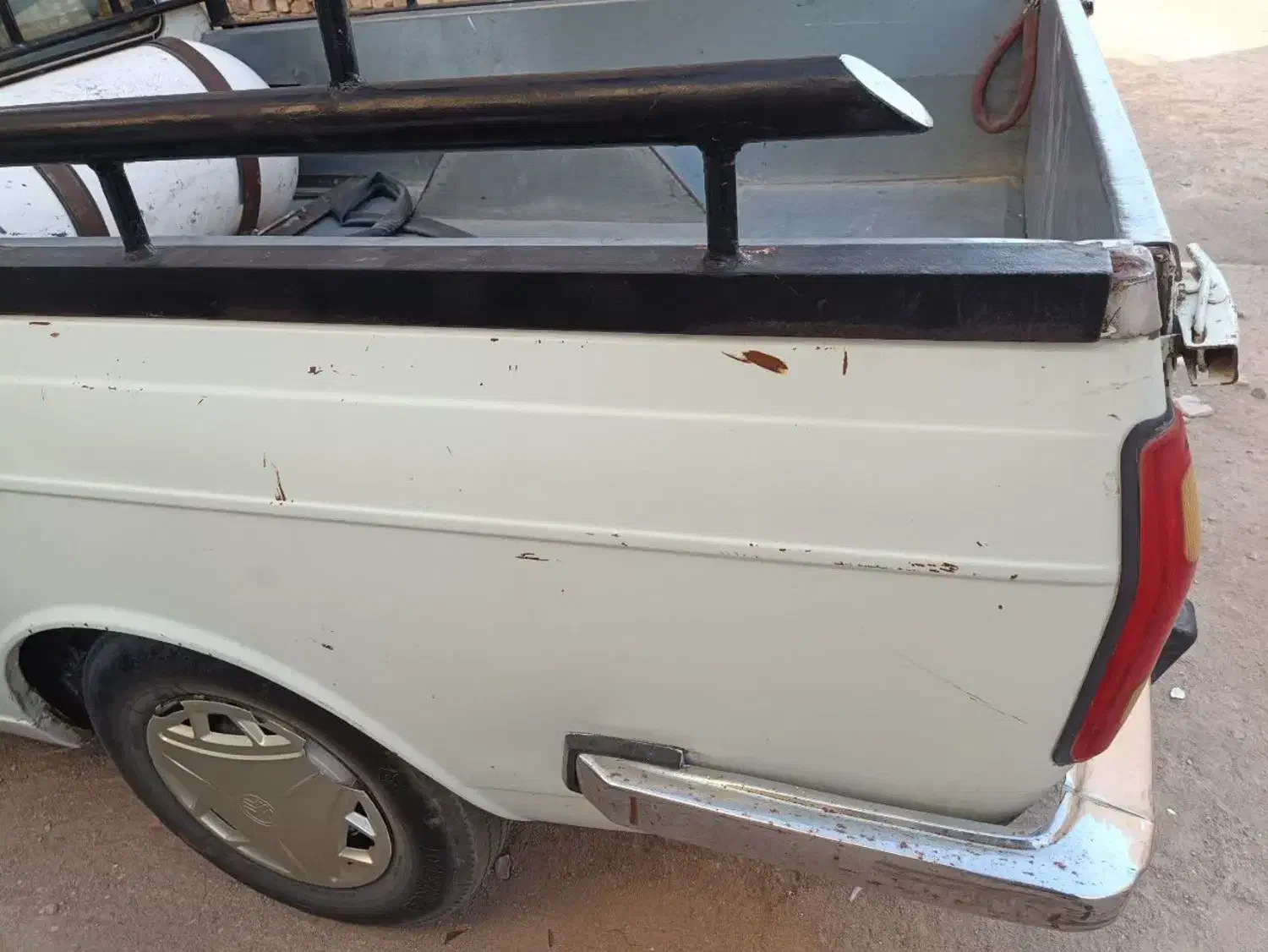 وانت پیکان مدل ۸۶ دوگانه سوزسفید|خودرو سواری و وانت|یزد, |دیوار