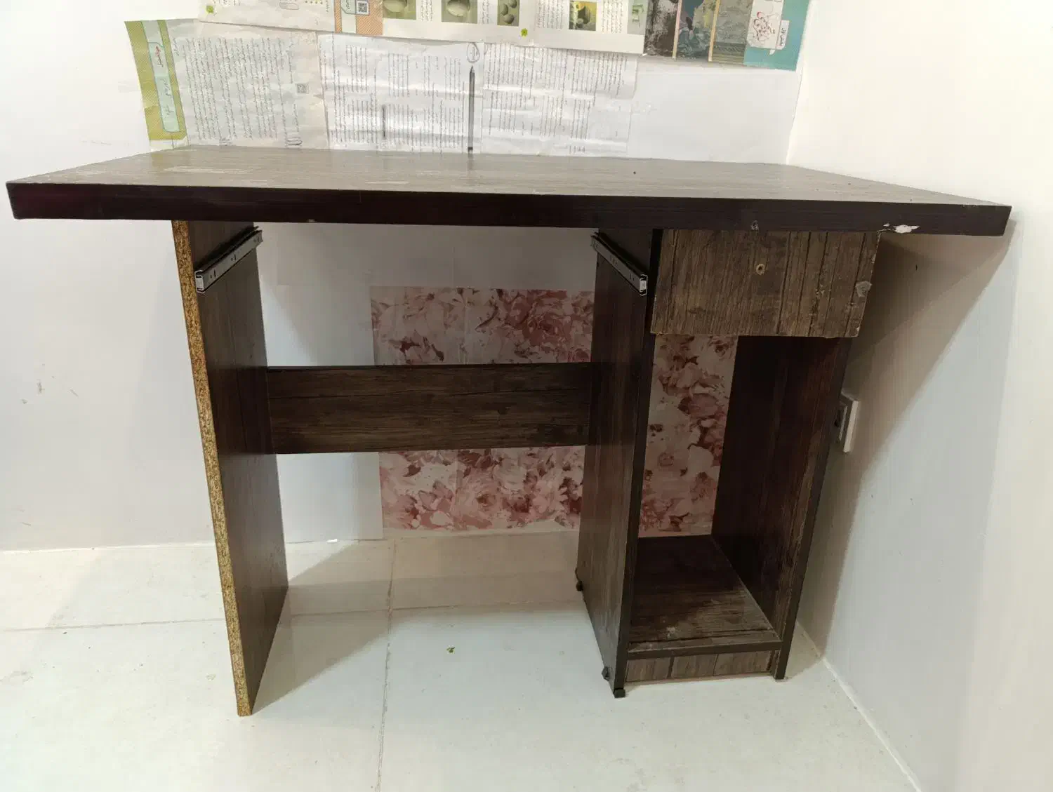 میز|میز تحریر و کامپیوتر|شهرکرد, |دیوار