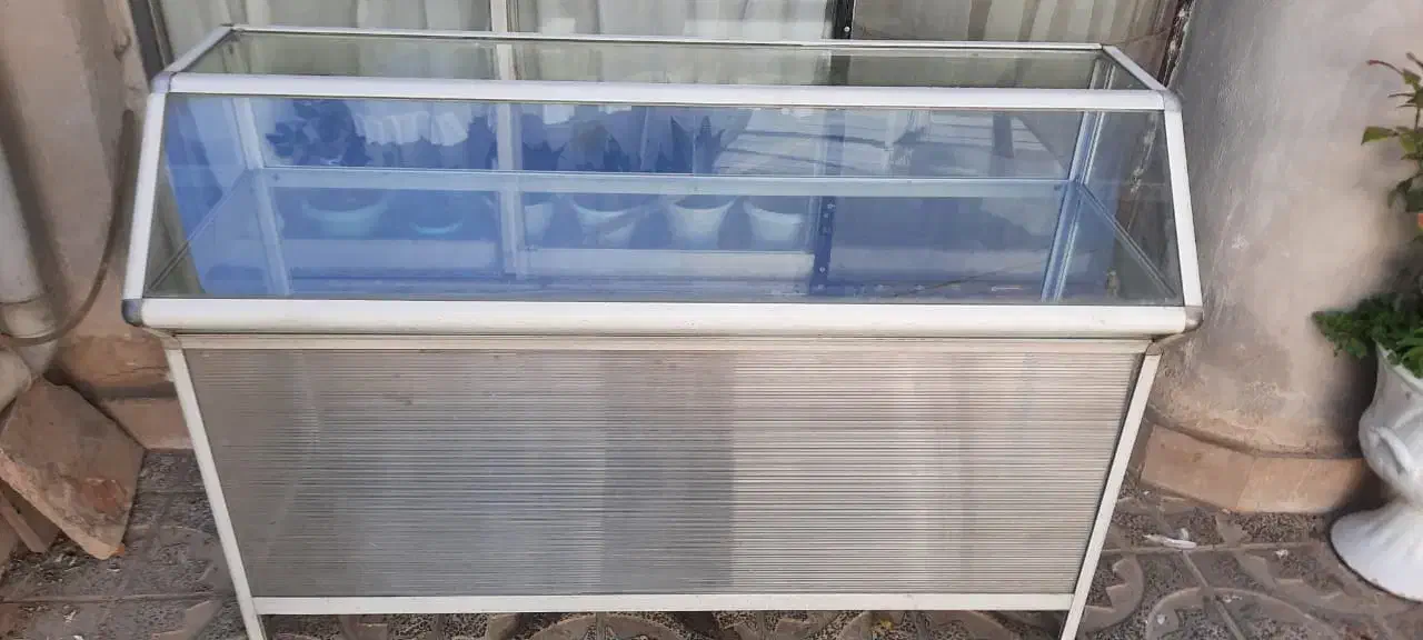 ویترین مغازه(آلومینیوم)|فروشگاه و مغازه|کنگاور, |دیوار