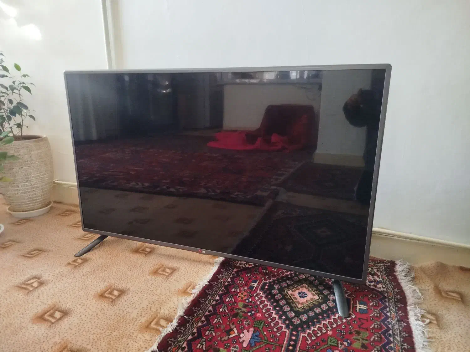 ال جی 47|تلویزیون و پروژکتور|شاهینشهر, طالقانی|دیوار