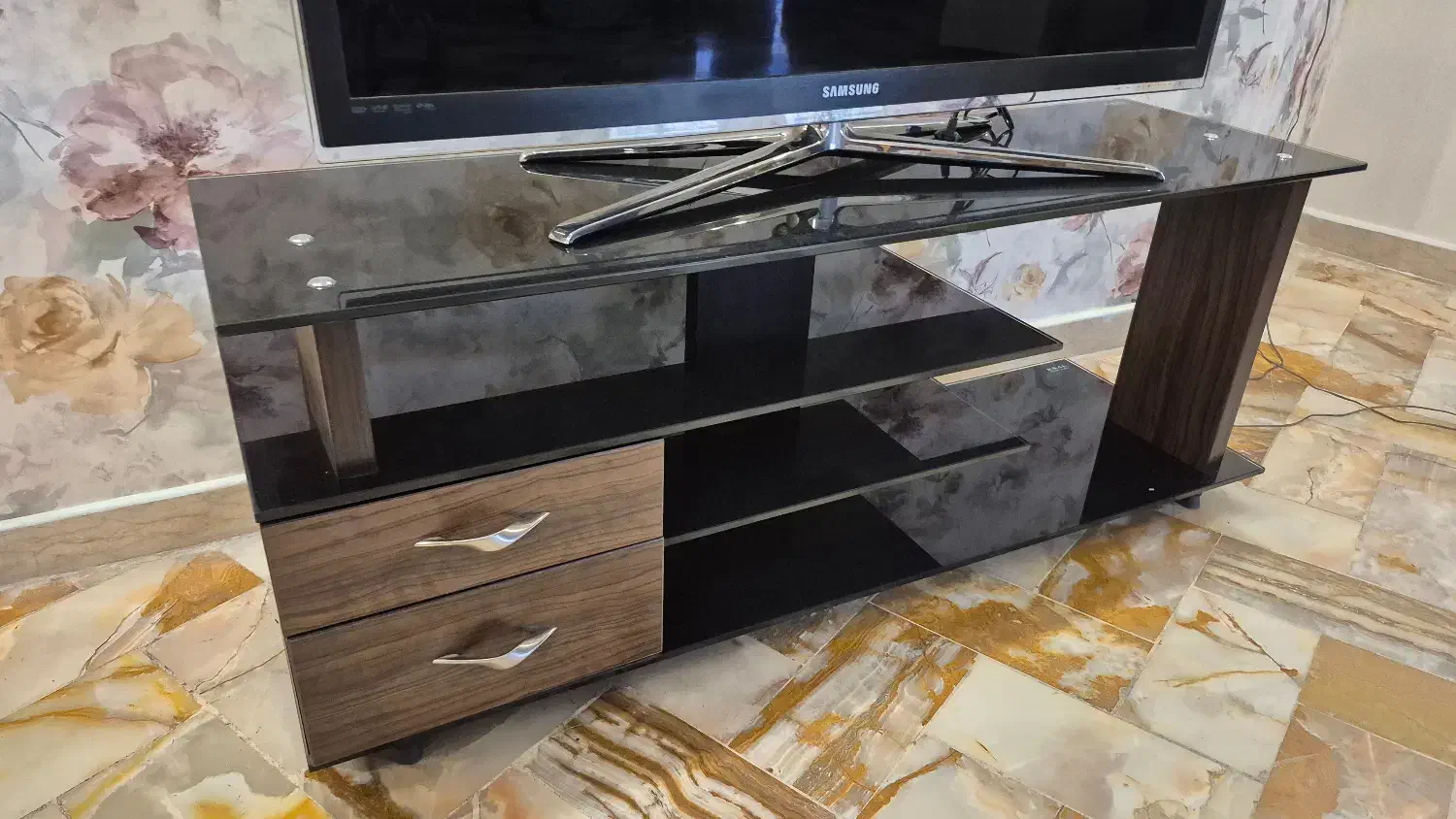 میز تلویزیون|میز تلویزیون|تهران, صادقیه|دیوار