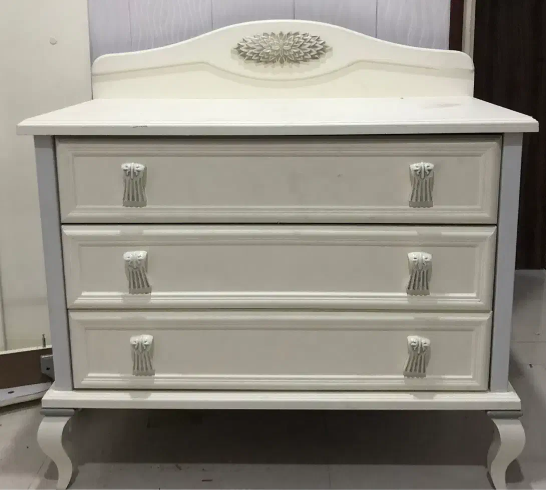 سرویس کودک|تخت و سرویس خواب|قم, شهرک مهدیه (مدرس)|دیوار