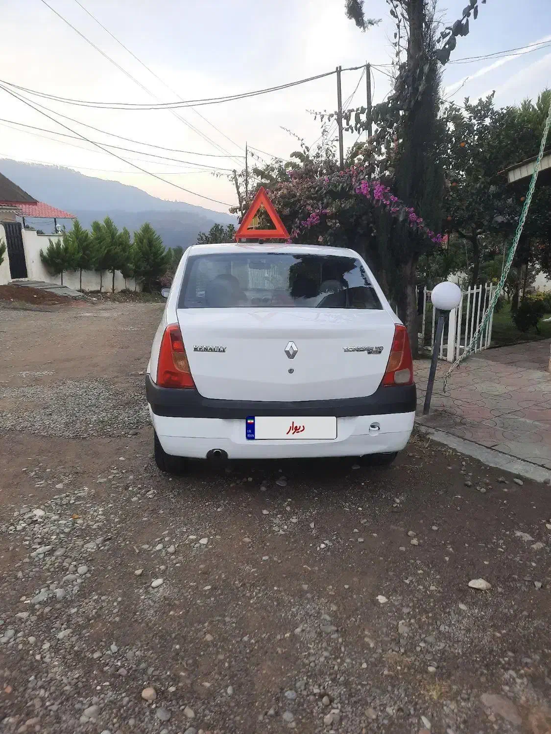 فوق العاده تمیز بدون کوچکترین گریسی یا لک|خودرو سواری و وانت|نشتارود, |دیوار