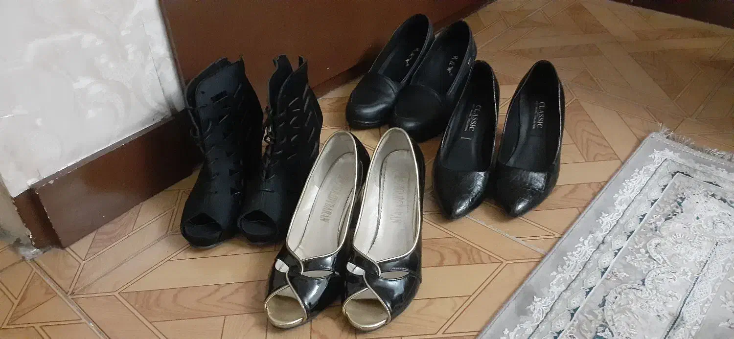 کفش|کیف، کفش، کمربند|باقرشهر, |دیوار