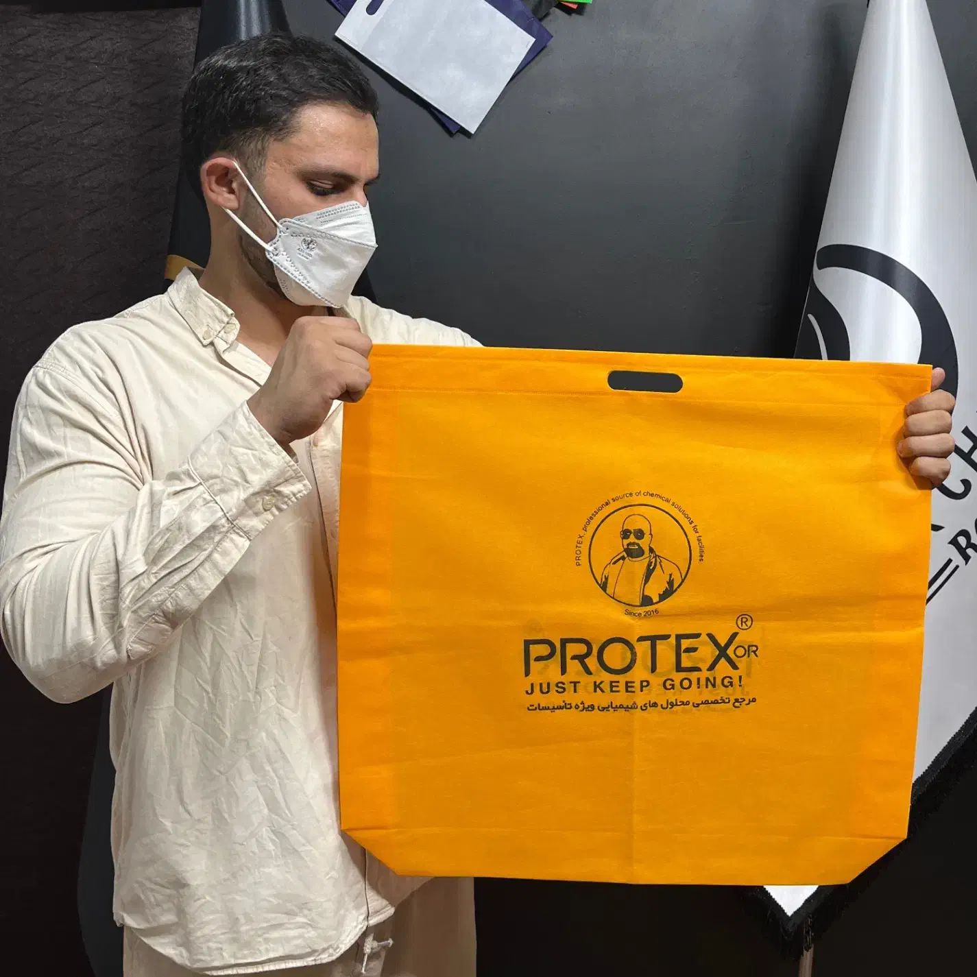 چاپ بگ تبلیغاتی/طراحی رایگان/بگ پارچه/بگ/پلاستیک|عمدهفروشی|زاهدان, |دیوار