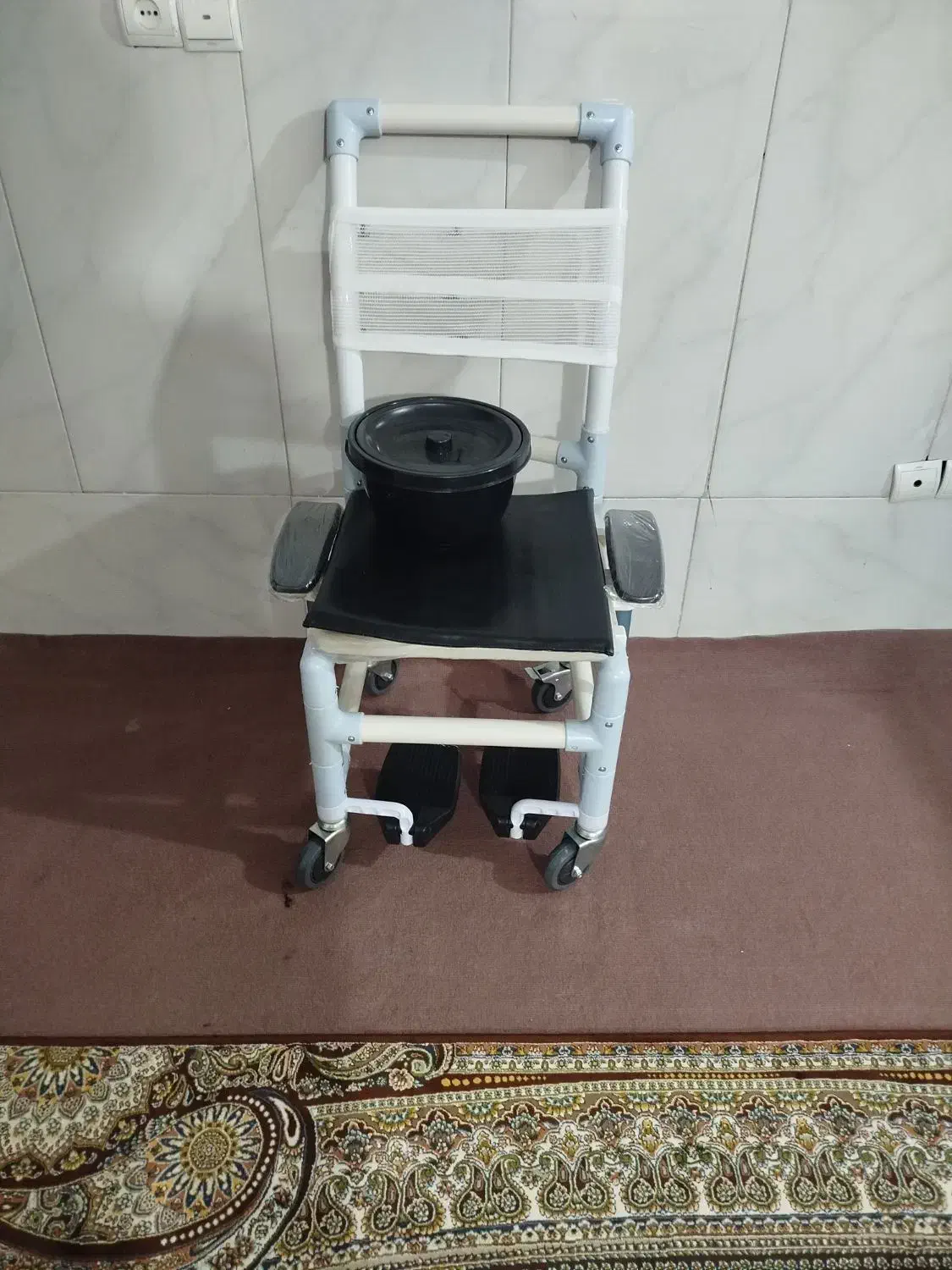 ویلچر حموم|آرایشی، بهداشتی، درمانی|اسلام‌شهر, شهرک مفیدی|دیوار