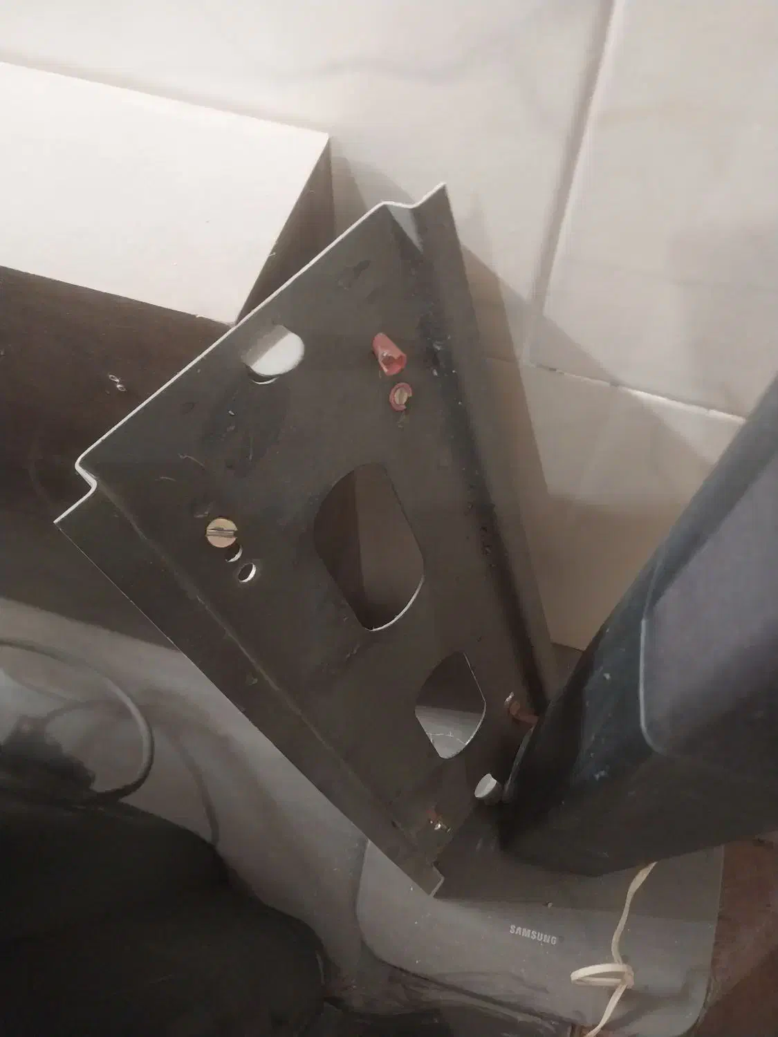 ال سی دی ۴۳|تلویزیون و پروژکتور|حمیدیا, |دیوار