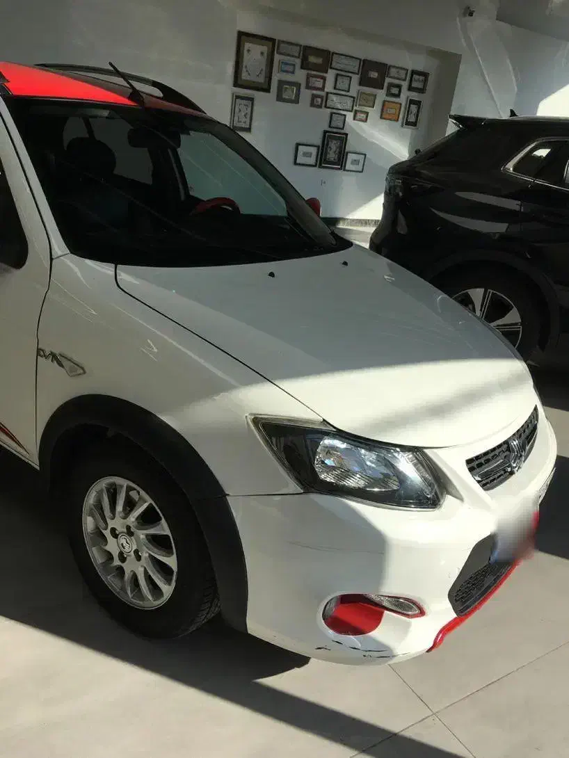 کوییک اتومات ۱۴۰۲ فول سفید قرمز|خودرو سواری و وانت|قم, باسکول|دیوار