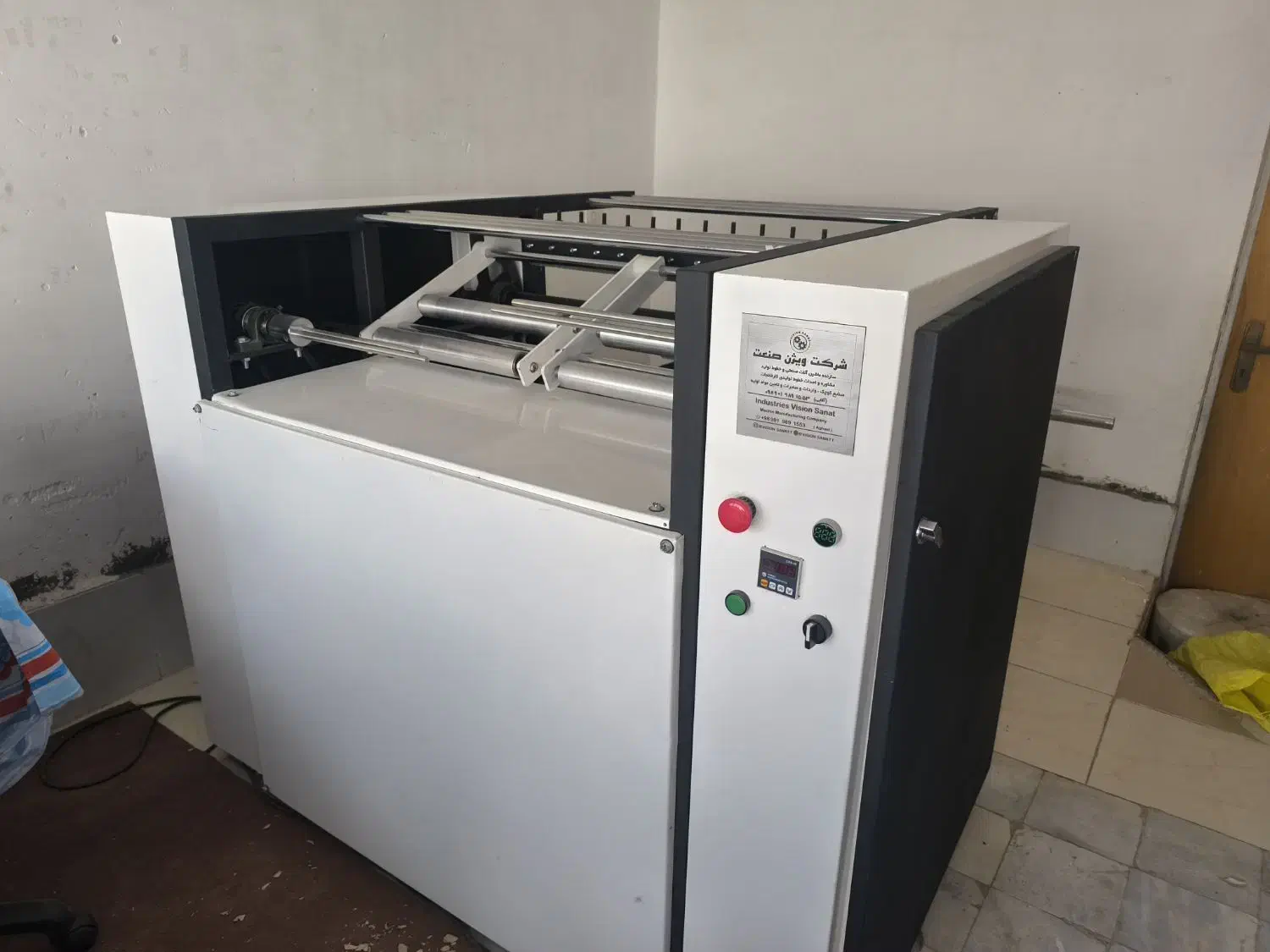 دستگاه دو رول سفره یکبار مصرف|ماشینآلات صنعتی|بردسکن, |دیوار