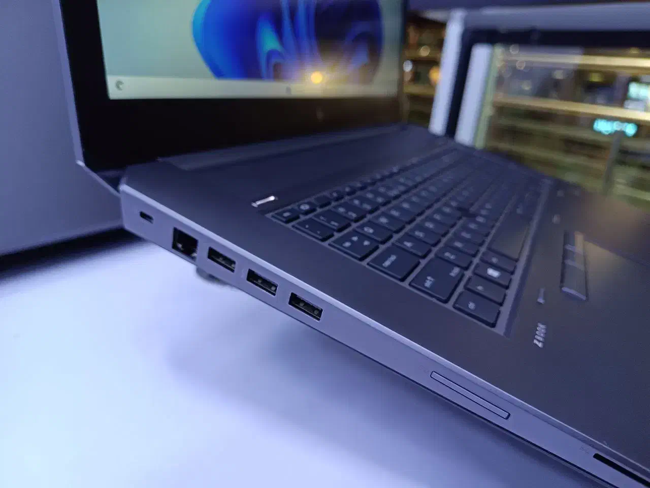 لپ تاپ اچ پی HP zbook 17 G6 workstation|رایانه همراه|تهران, فلسطین (میدان انقلاب)|دیوار