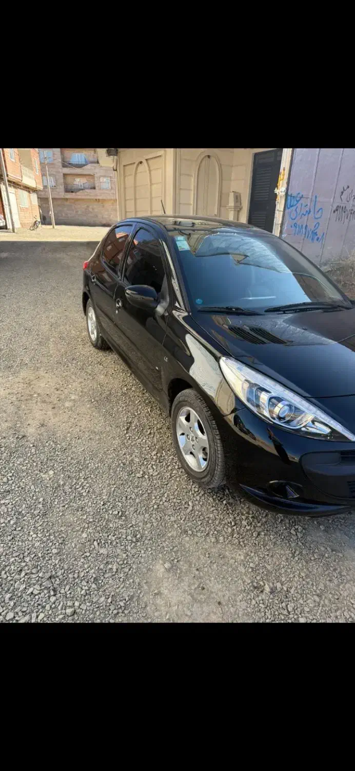 پژو ۲۰۷ سقف پانا مدل ۱۴۰۲ بدون  توضیح  درجه  یک|خودرو سواری و وانت|مریوان, |دیوار