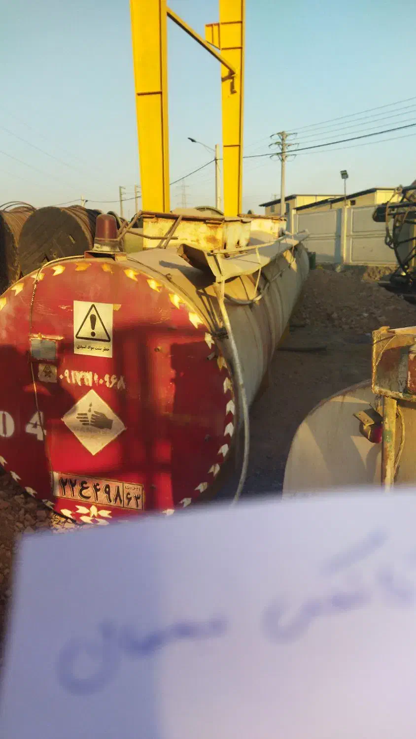 تانک پلی اتیلن و اب|ماشینآلات صنعتی|اهواز, شهرک صنعتی شماره ۳|دیوار