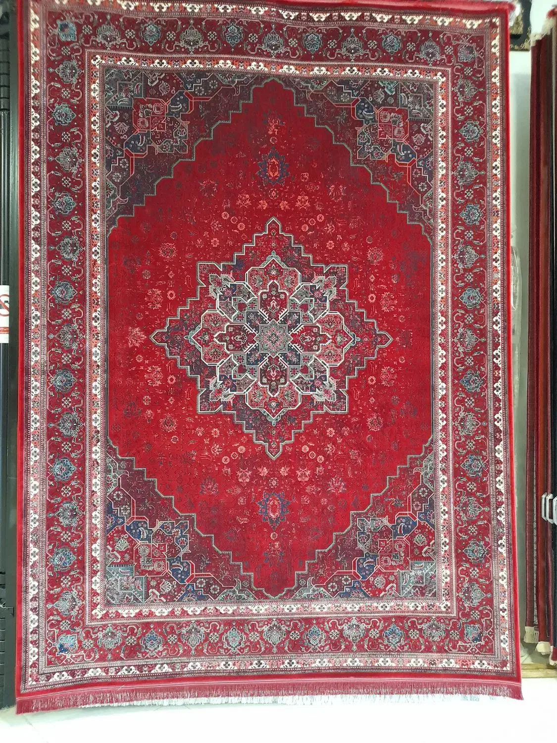 سرای فرش|فرش|زنجان, |دیوار