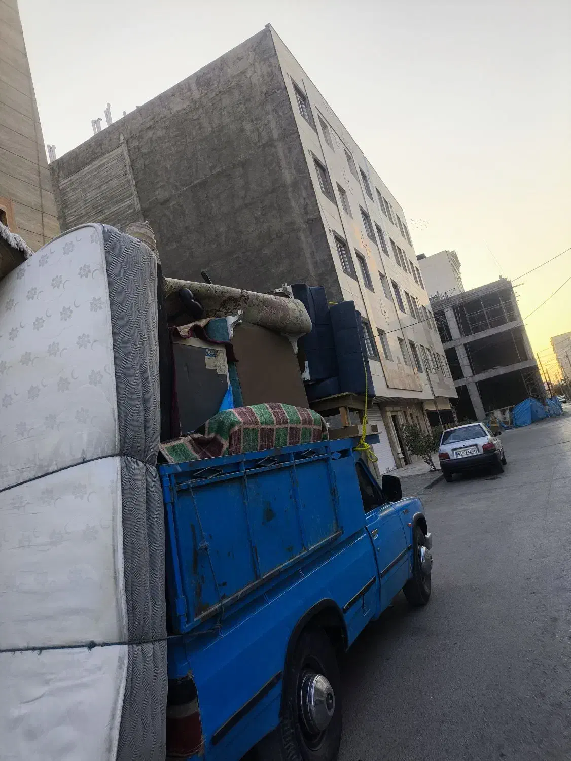 باربری حجت بار نیسان وخاور و کارگری حرفی|خدمات حمل و نقل|مشهد, دانشجو|دیوار