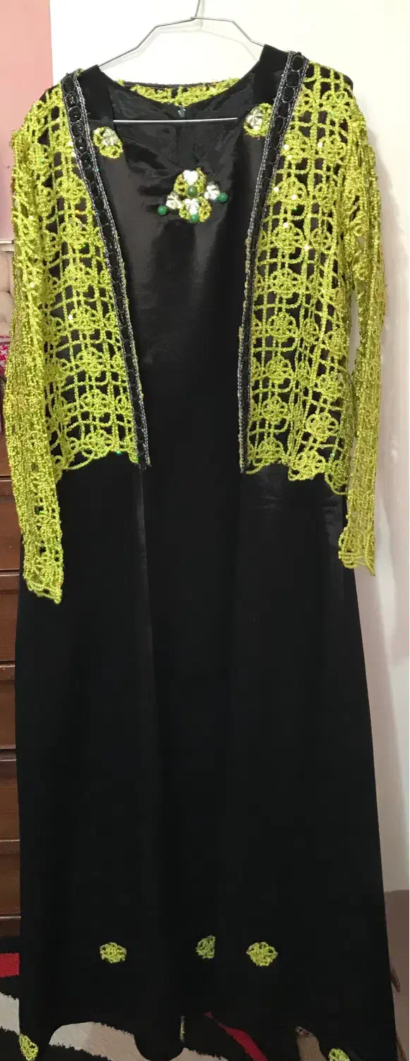 لباس مجلسی|لباس|سمنان, |دیوار