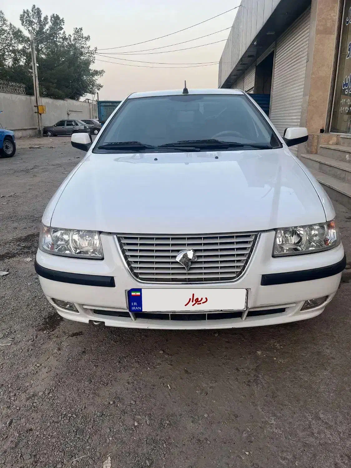 سمند lx مدل ۹۹ ، سفید ، بسیار تمیز ، بدون رنگ|خودرو سواری و وانت|قم, آزادگان|دیوار
