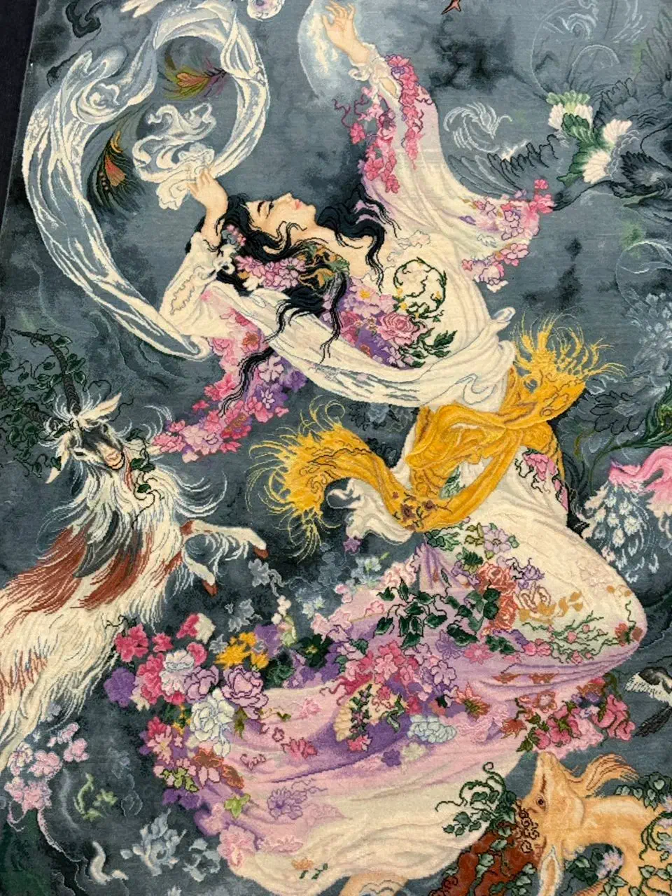 فرش دستبافت شکوفه صبحگاهی|فرش|تبریز, |دیوار