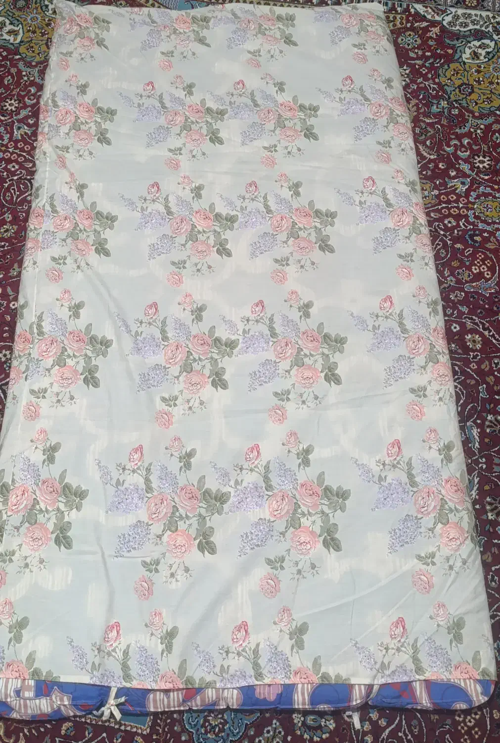 نالی|رختخواب، بالش، پتو|کوهدشت, |دیوار