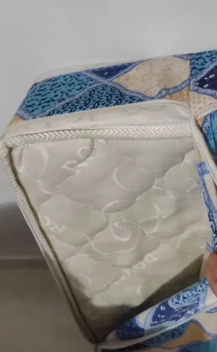 تشک|تشک تختخواب|اندیشه, شهرک مریم|دیوار