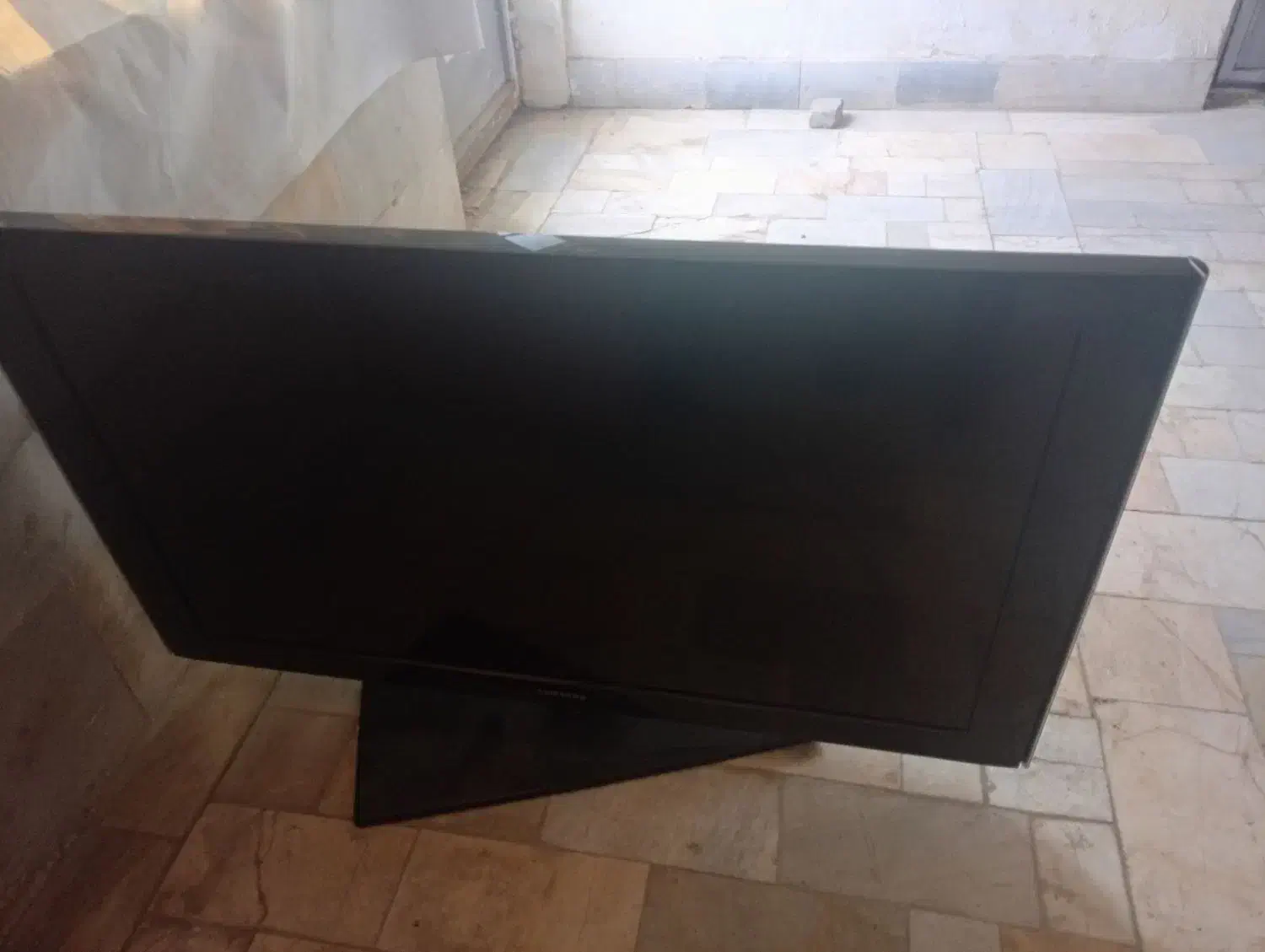 تلوزیون ۵۰ اینچ سامسونگ|تلویزیون و پروژکتور|همدان, |دیوار