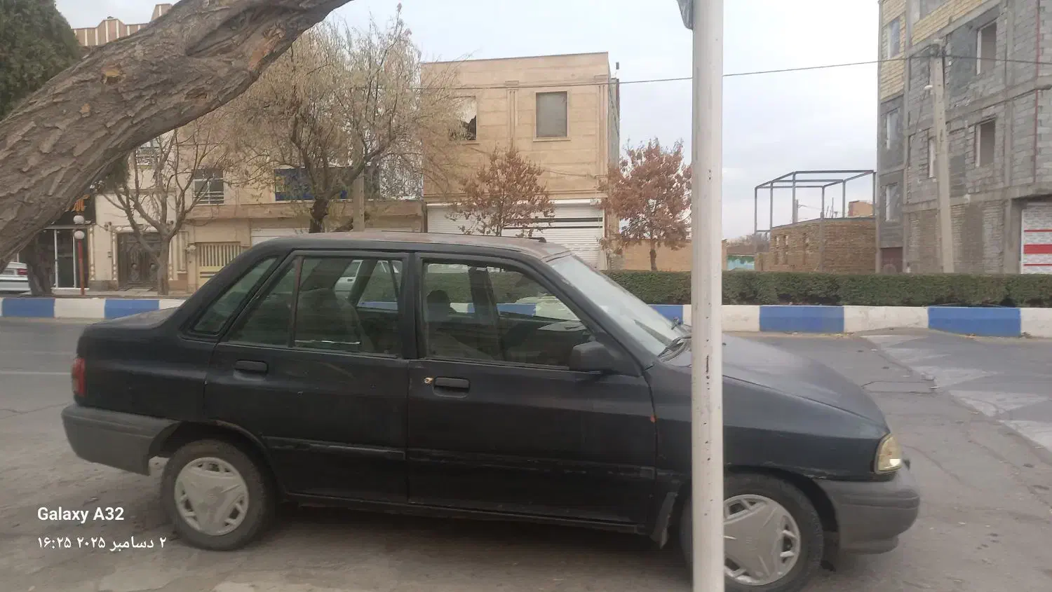 پراید ۸۳ شاسیها سالم انژیکتور تازه تعمیر|خودرو سواری و وانت|ملایر, |دیوار