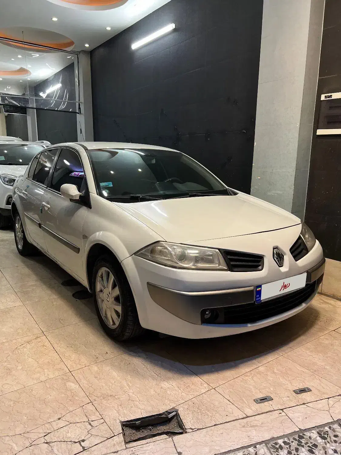 مگان ۱۳۹۱ نقد و اقساط بدون رنگ|خودرو سواری و وانت|اصفهان, مارچین|دیوار