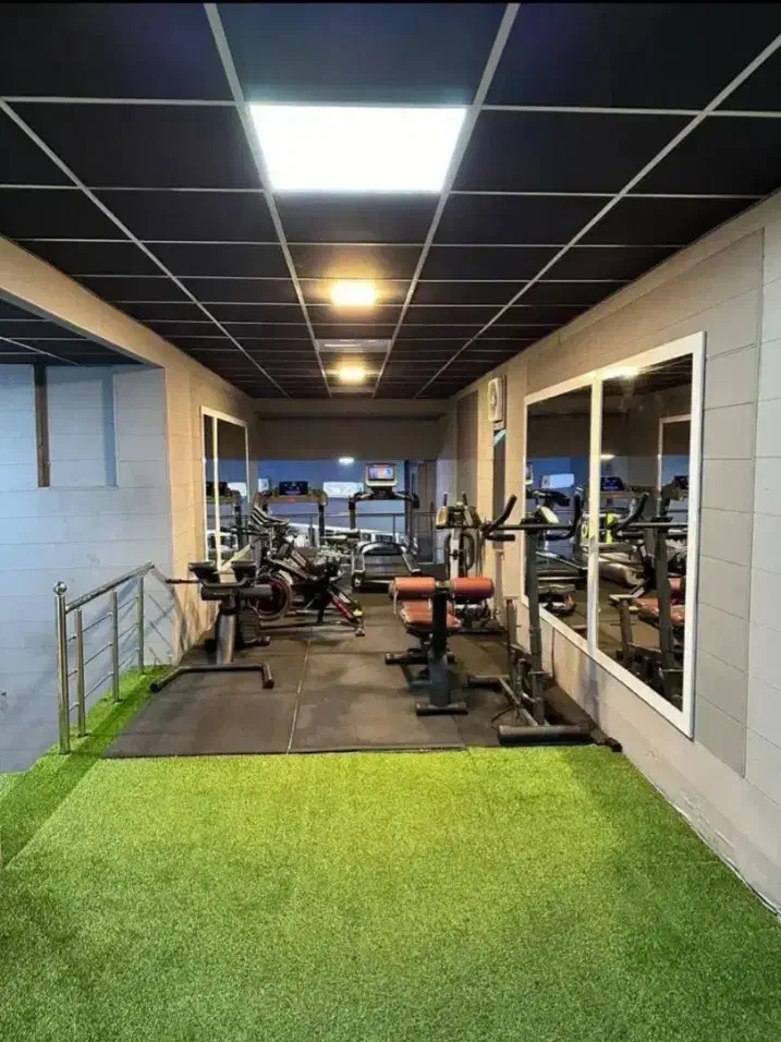 اجاره ۲۳۵ متر ملک تجاری چهارراه گلسار|اجارهٔ دفتر کار، اتاق اداری، مطب|رشت, گلسار|دیوار