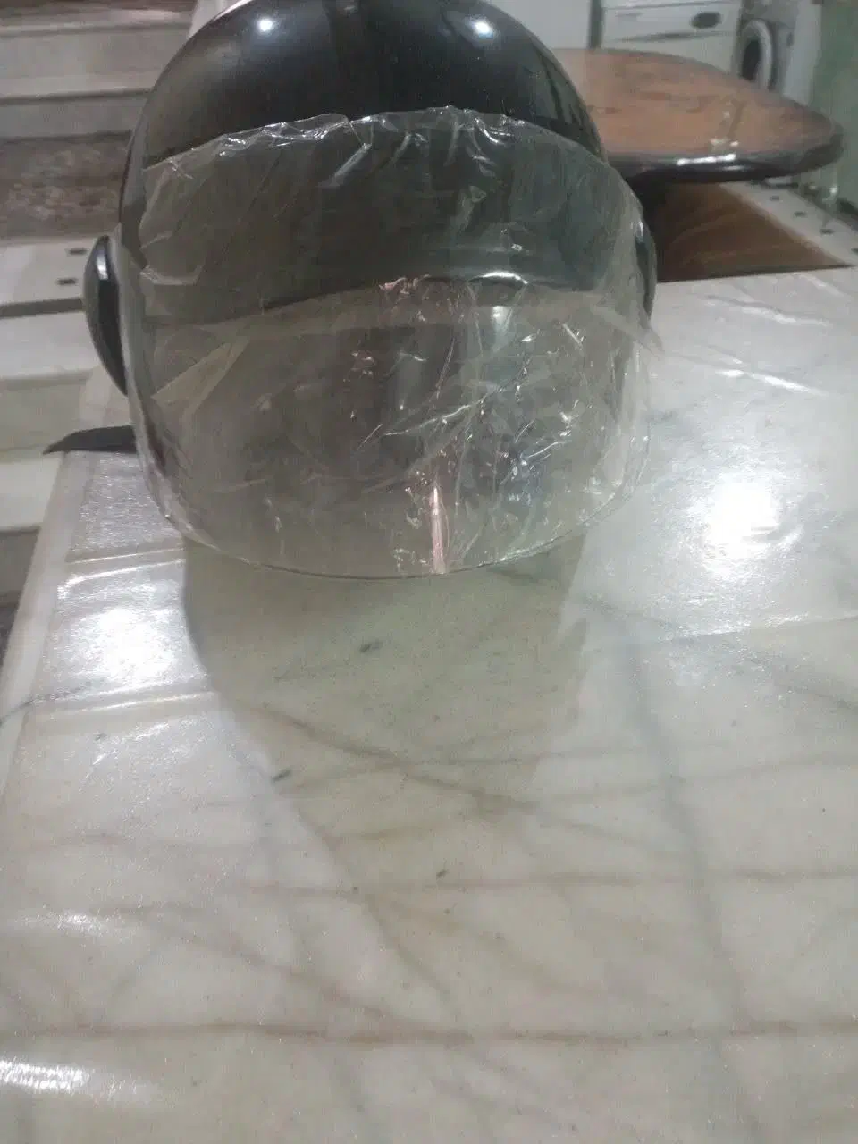 کلاه کاسکت|قطعات یدکی و لوازم جانبی|قم, باغ کرباسی|دیوار