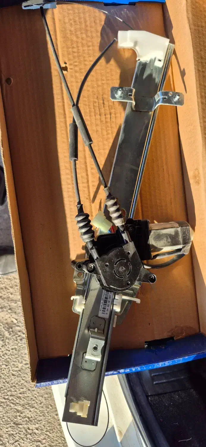 شیشه بالابر برقی کوییک و تیبا سمت راست|قطعات یدکی و لوازم جانبی|بندر ماهشهر, |دیوار