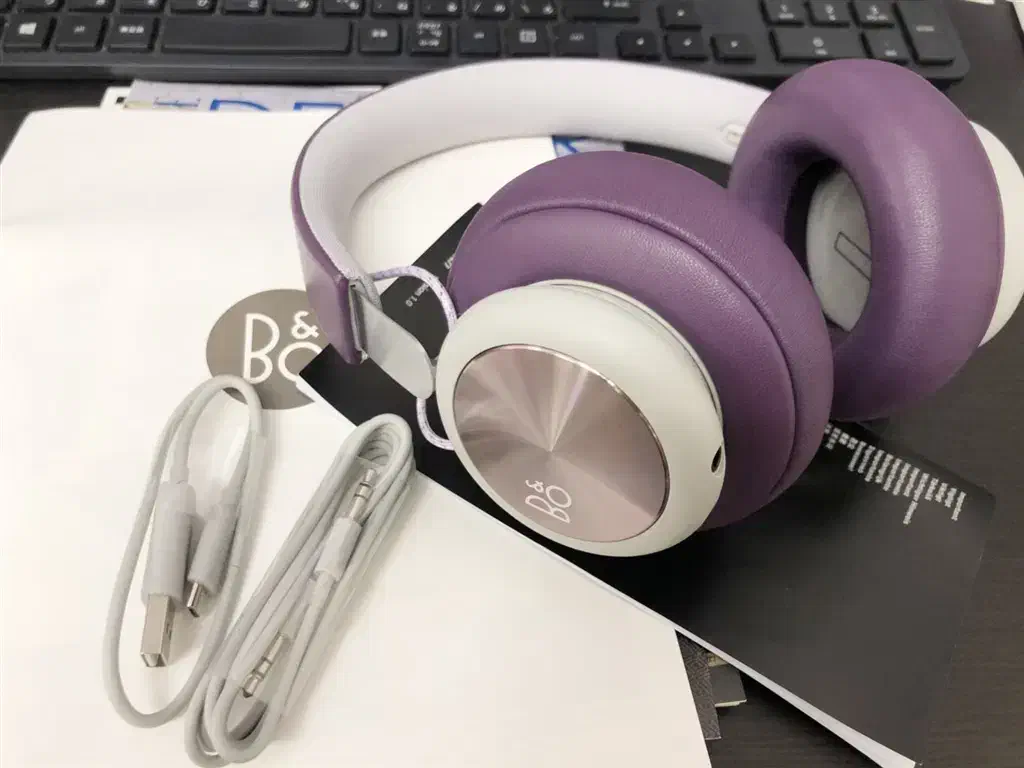 هدفون B&o|لوازم جانبی موبایل و تبلت|تهران, جنت‌آباد جنوبی|دیوار